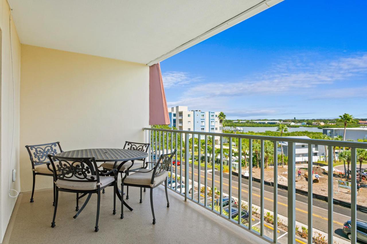 Tropical Paradise Clearwater Beach Exterior photo