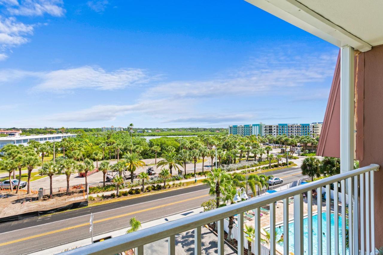 Tropical Paradise Clearwater Beach Exterior photo
